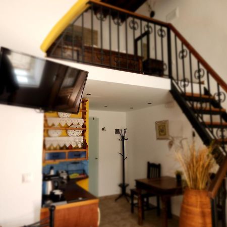Lindos Boutique - Adults Only Apartman Kültér fotó