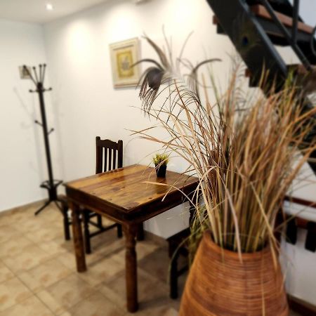 Lindos Boutique - Adults Only Apartman Kültér fotó