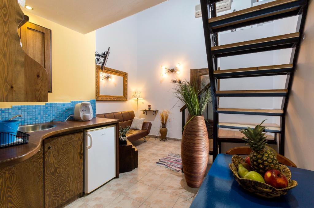 Lindos Boutique - Adults Only Apartman Szoba fotó