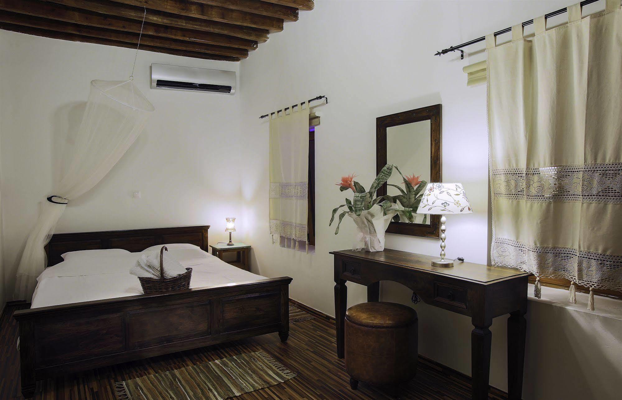 Lindos Boutique - Adults Only Apartman Kültér fotó