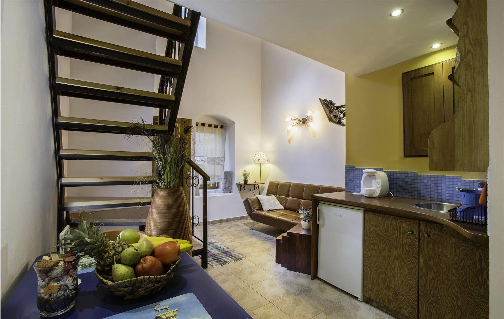 Lindos Boutique - Adults Only Apartman Kültér fotó